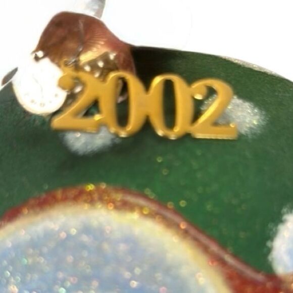 2002 Festive Santa Claus Ornament - Red and Green - Picture 4 of 5